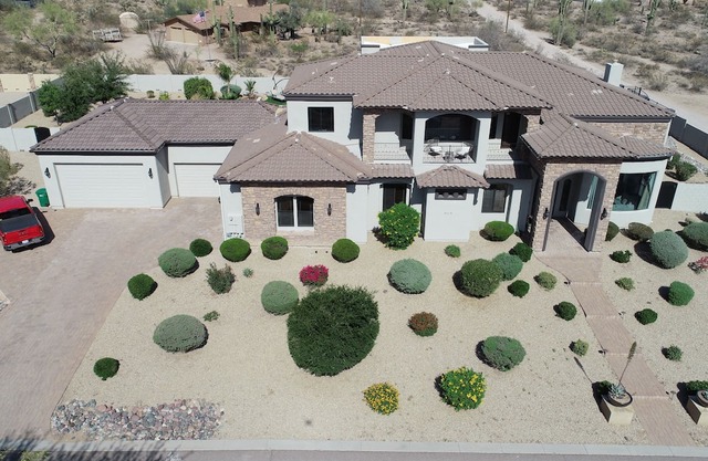 Diamond in the Desert ! An Oasis