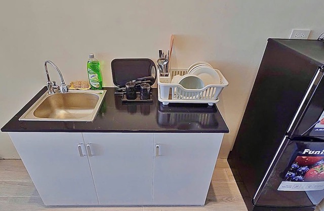 Central Hanoi Apartment, Family-Friendly, Walk to Lake