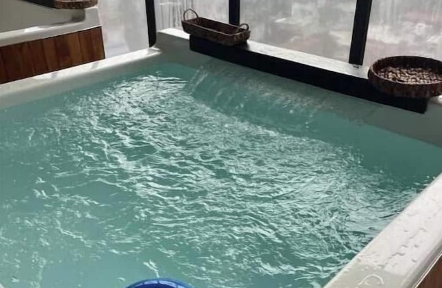 Trendy Apartment Jacuzzi & Gym