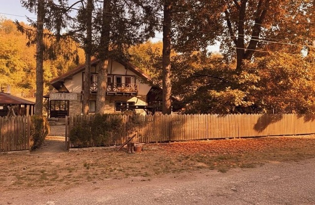 Exclusive Family Villa in the Balkan Mountains – 5 Bedrooms, Private Garden