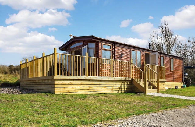 2 bedroom accommodation in Hartshorne