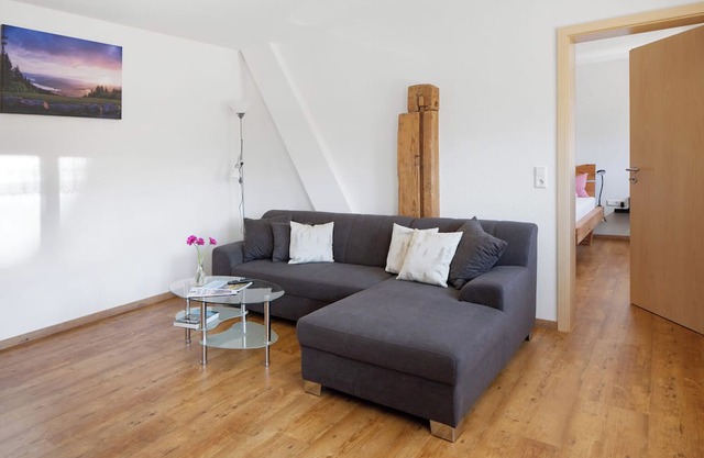 Holiday Apartment 'Heuboden' with Mountain View, Shared Garden
