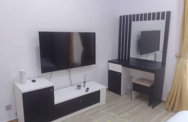 Chic 1-bedroom apartment with AC, WiFi in fabulous Yenagoa, city center Bayelsa
