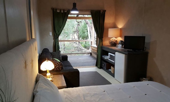 Chinchilla Hotel | The Laurels Homestead and Cabins