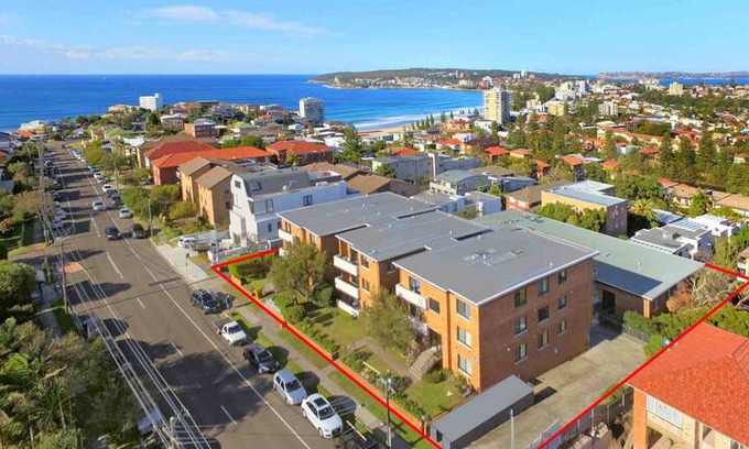 Queenscliff Apartment | Lovely Room at Queenscliff near Beach