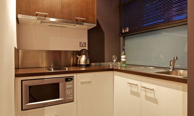 Sullivan's Cove Hotel | Zero Davey Boutique Apartments - Deluxe Davey Studio