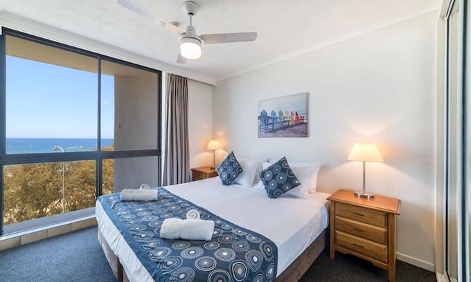 Gold Coast Apartment | Olympus beachfront one bedroom apartments Standard