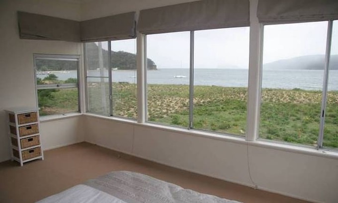 Patonga House | Patonga's Beach Haven