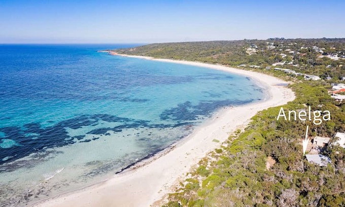 Eagle Bay House | Anelga at Eagle Bay Absolute Beachfront