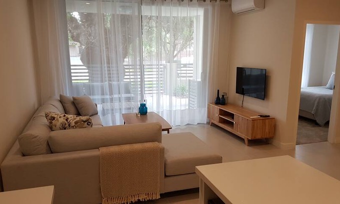 Leederville Apartment | Chic and spacious, best location!