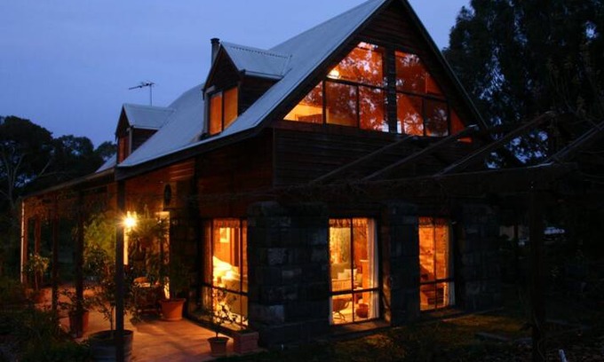 Ararat Cabin | Links Retreat, a luxurious fully self contained
