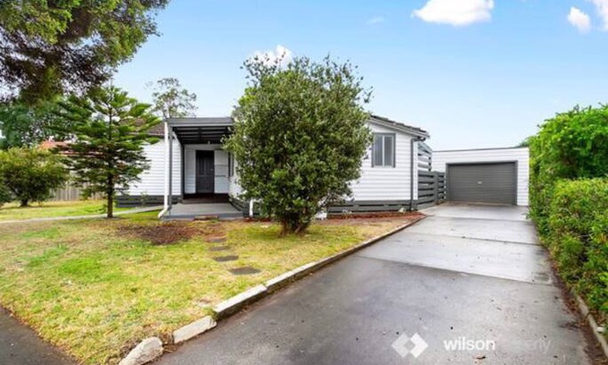 Traralgon House | Cosy Traralgon Home