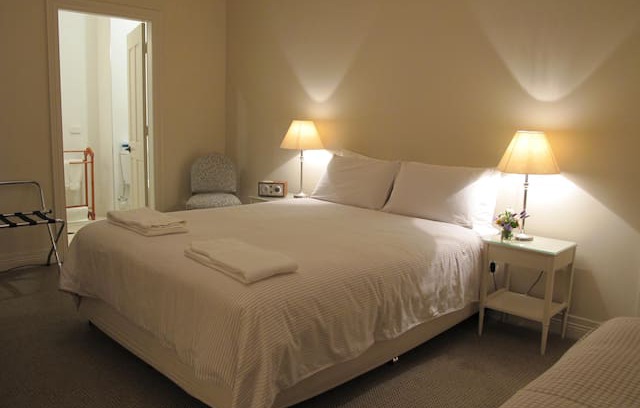 Barraba Hotel | The Playhouse Hotel - Family Suite