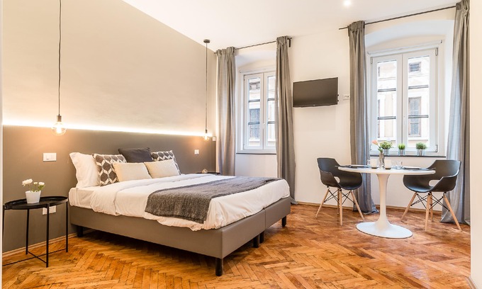 Trieste City Centre Hotel | Amazing studio in the city center + WiFi