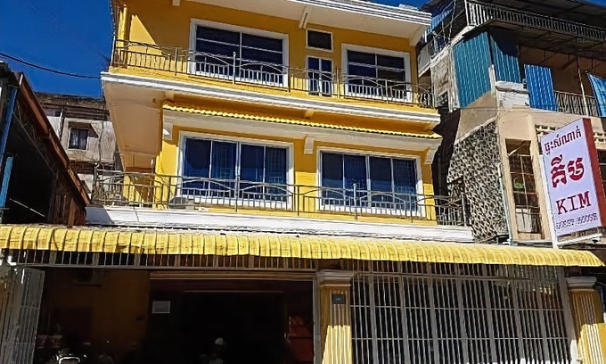 Prampir Makara Hotel | Kim Guesthouse