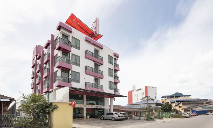 Sungai Rengit Hotel | OYO 90337 Sungai Rengit City Resort 3