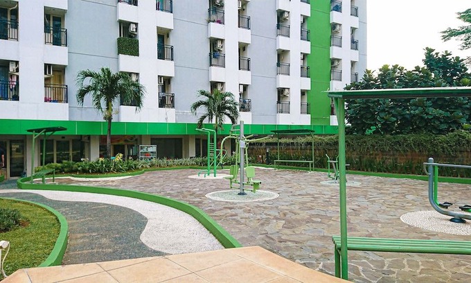 South Tangerang Hotel | Green Lake View Managed by Diorama