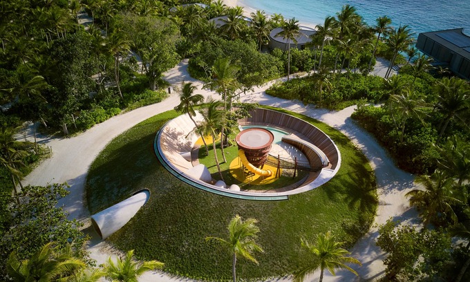 Kanifinolhu Island Hotel | The Ritz-Carlton Maldives, Fari Islands