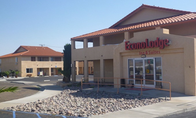Ridgecrest Hotel | Econo Lodge Inn & Suites Near China Lake Naval Station