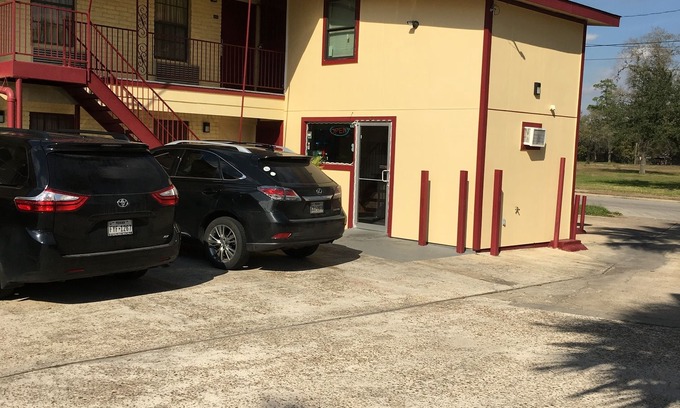 MacGregor Hotel | Southmore Motel Houston