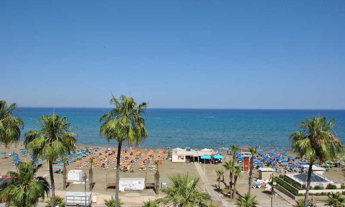 Larnaca City Centre Hotel | Les Palmiers Beach Hotel