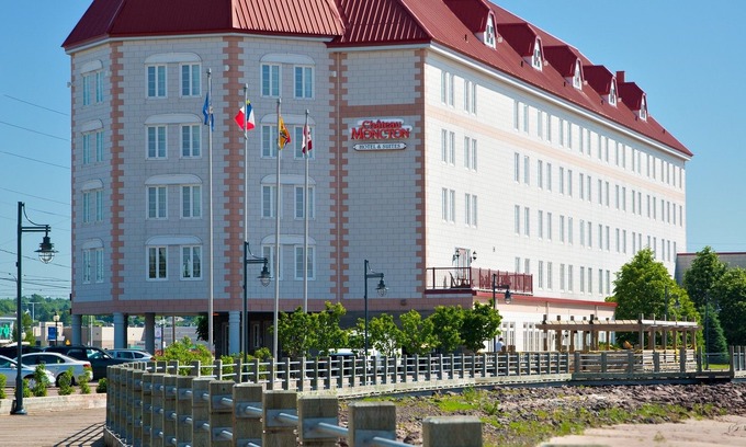 Moncton Hotel | Chateau Moncton Trademark Collection by Wyndham