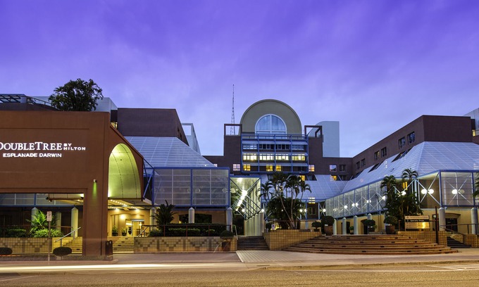 Darwin City Centre Hotel | DoubleTree by Hilton Esplanade Darwin