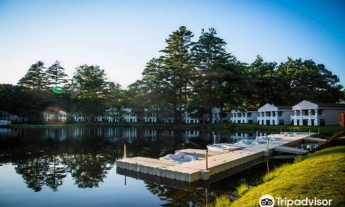 Cresco Hotel | Paradise Stream Resort
