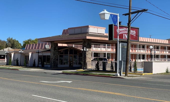 Winnemucca Hotel | Econo Lodge Inn & Suites