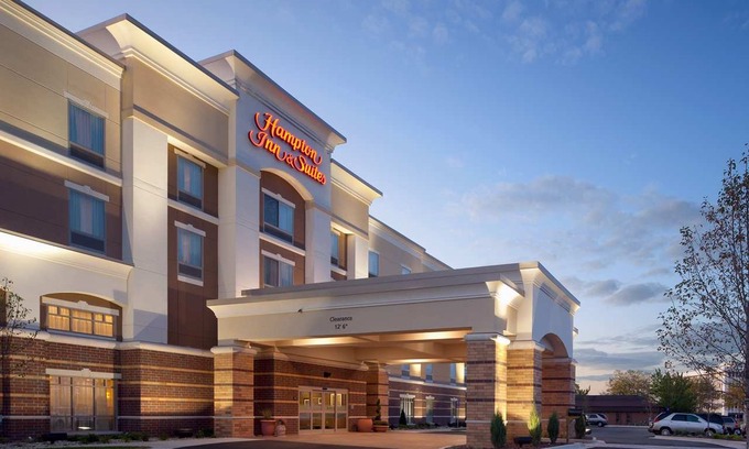 Saginaw Hotel | Hampton Inn & Suites Saginaw