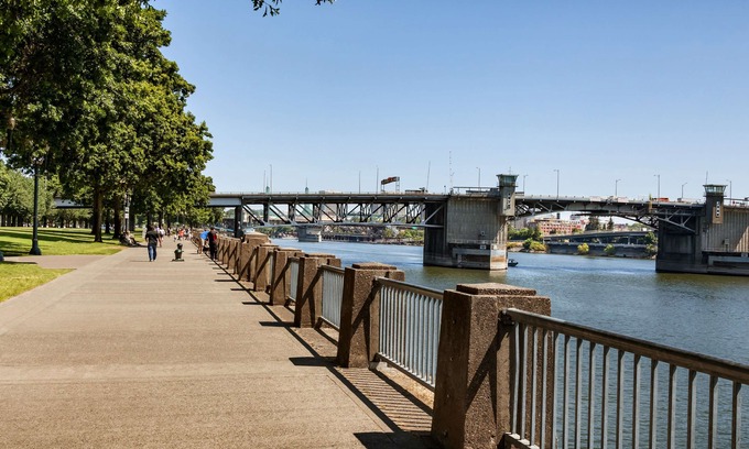 Clackamas Hotel | Hampton Inn - Portland/Clackamas