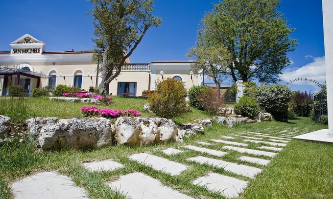 Monte Sant'Angelo Hotel | Palace Hotel San Michele