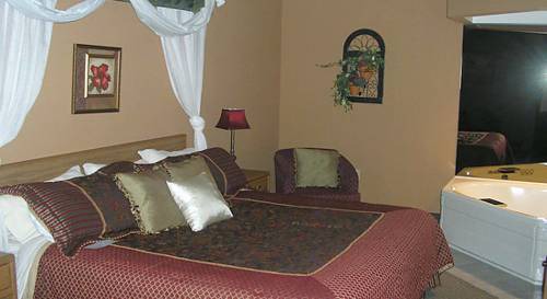 Laurium Hotel | AmericInn by Wyndham Calumet