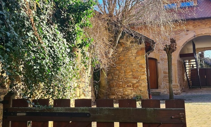 Neustadt-Haardt Apartment | Urlaub Beim Winzer. Apartment Idig mit Balkon