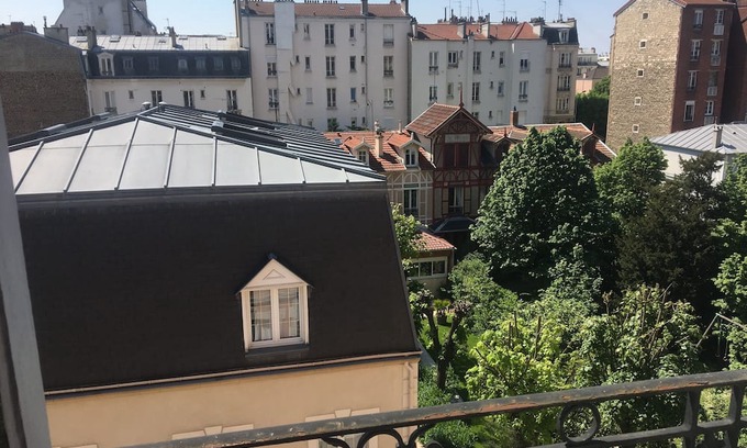 Bois-Colombes Apartment | Duplex 10 mns from Paris