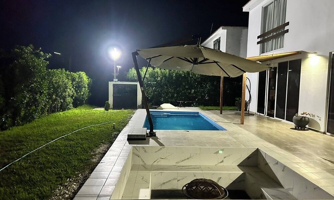 El Carmen House | Beautiful and Modern Country House in Condominium, swimming pool and full fun and relaxation.