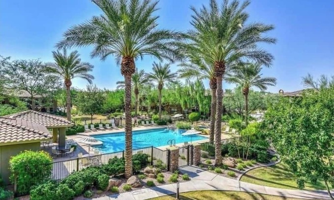Desert Ridge Condo | Beautiful Southwestern updated Condo in Phoenix/North Scottsdale area