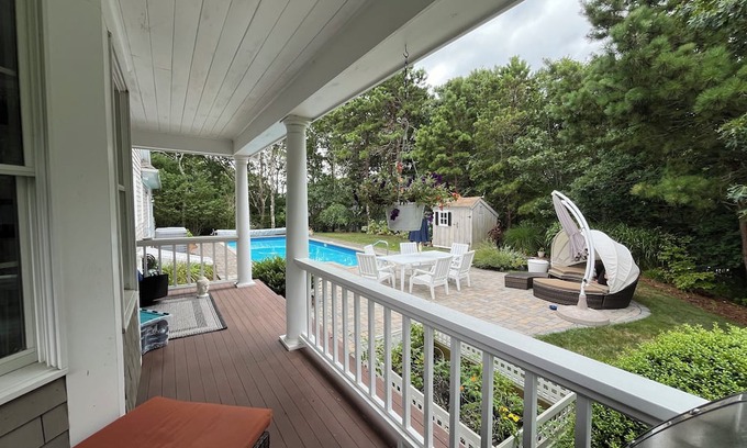 Silver Beach House | Beautiful 3+ bedroom house on Cape Cod with every amenity including pool