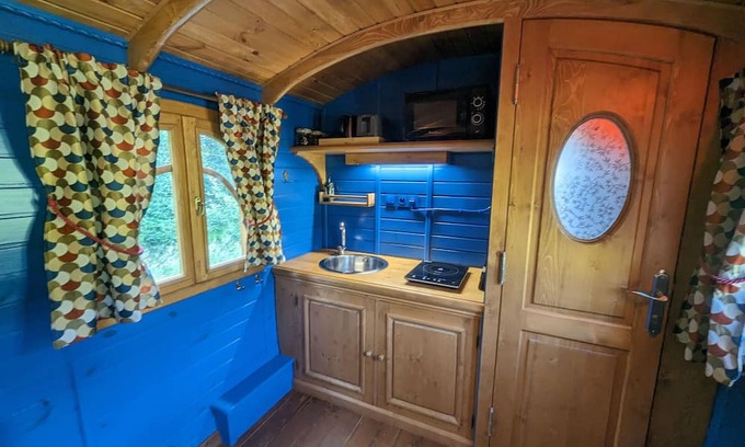 Brennes Cottage | Gite Brennes, 1 bedroom, 2 persons