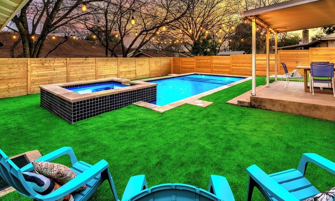 Sweetbriar House | Trendy South Congress Retreat in Austin