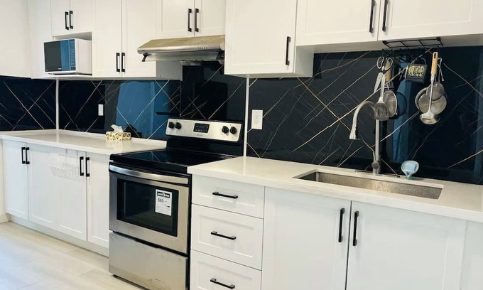 West Hill Condo | A Comfort and Convenient House in Scarborough