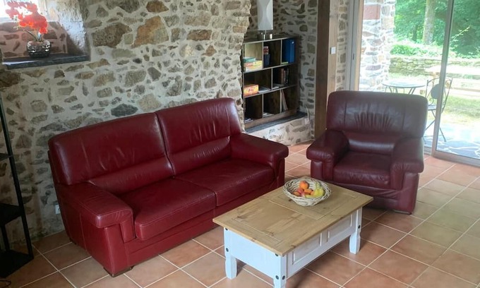 Orgnac-sur-Vezere House | Charmante Maison de Bourg, à L'orée de la Fôret - Animaux Acceptés !