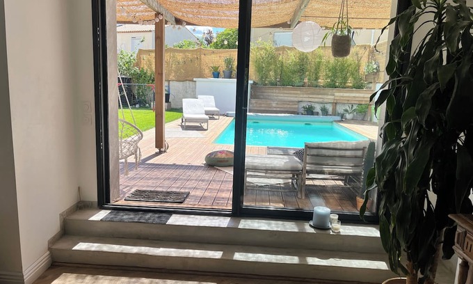 Lattes Villa | Villa farniente, swimming pool and village parties