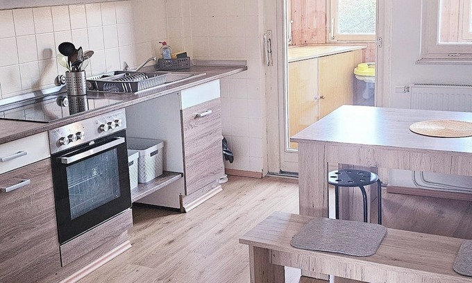 Geislingen an der Steige Apartment | Fitters' apartment with 4 bedrooms for up to 7 people