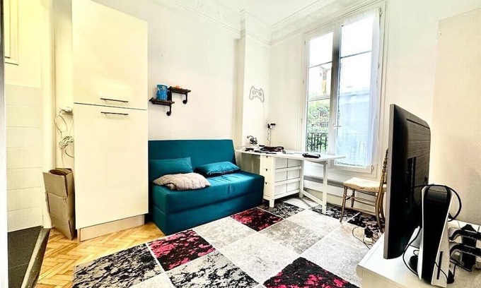 Vernier Apartment | Charming Studio ideal Nice Centre Station
