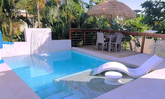 Retiro House | Cozy Studio close to main west attractions such as La Parguera Bio-Bay and Cays!