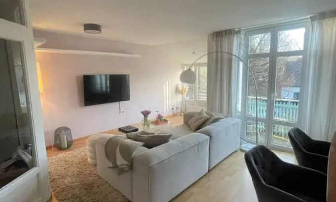 Weinsteige Apartment | Schöne Maisonette in Stuttgart