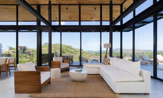 Tamarindo House | Spacious 4bedroom with spectacular view in gated community