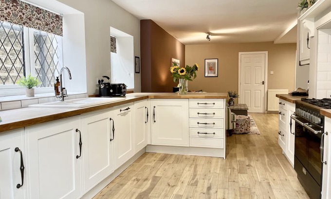 Pateley Bridge House | Kist Accommodates - Oddfellows Mews | Pateley Bridge