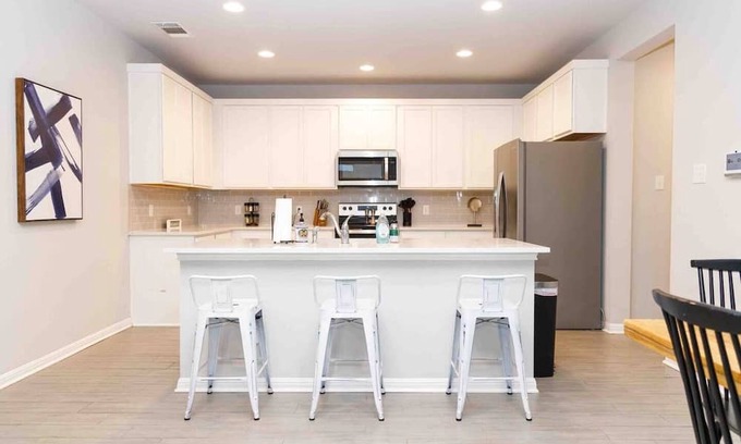 Williamson County House | Spacious home to meet all of your needs.